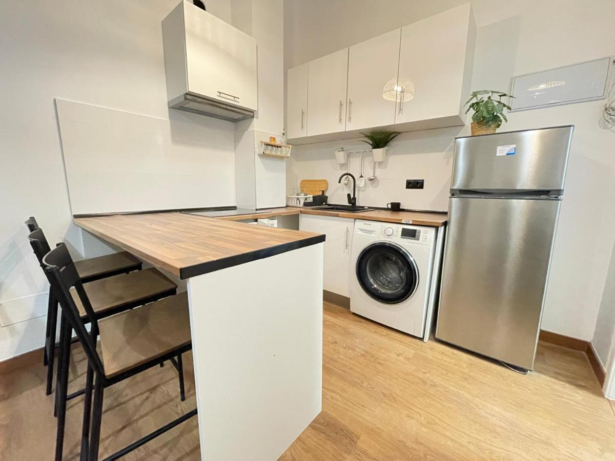 Homestay Lopez Pando Μαδρίτη Εξωτερικό φωτογραφία